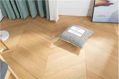 501-81 Přírodní barva dubového dřeva